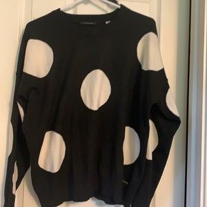 Travaris sweater